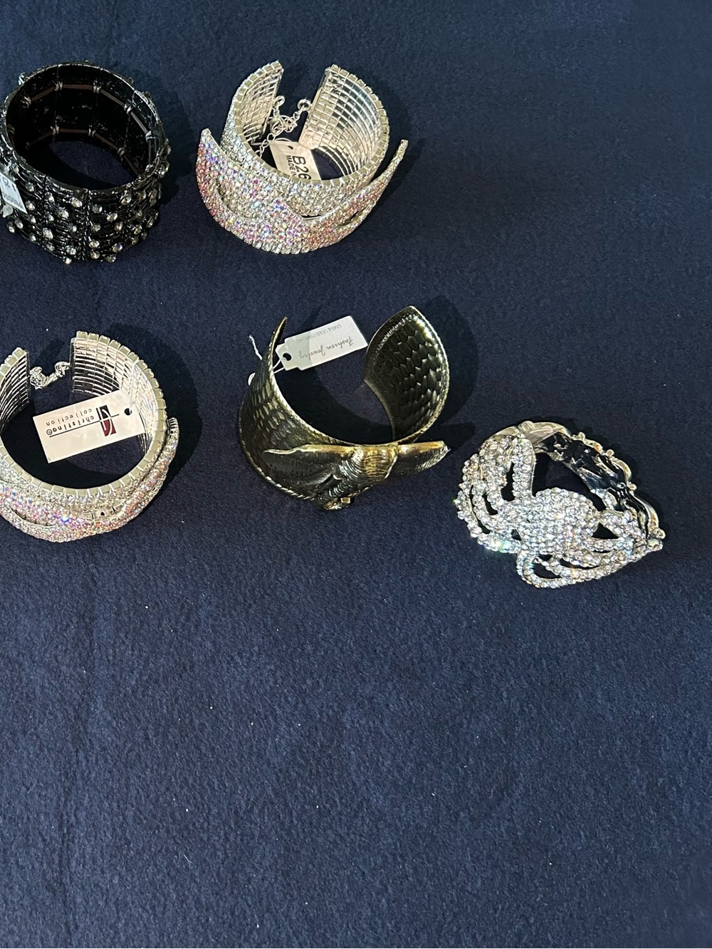 Lot of 8 Cuff rhinestone plus Bracelets
